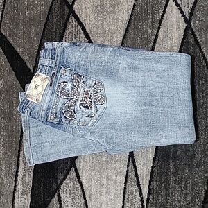MISS ME EMBROIDERED FLEUR-DE-LIS  RHINESTONES DESTRUCTION BOOT-CUT DENIM…